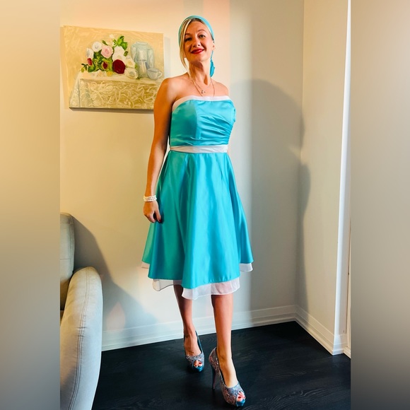 Mori Lee New turquoise Party dress 11-12 size with tag - Picture 7 of 10